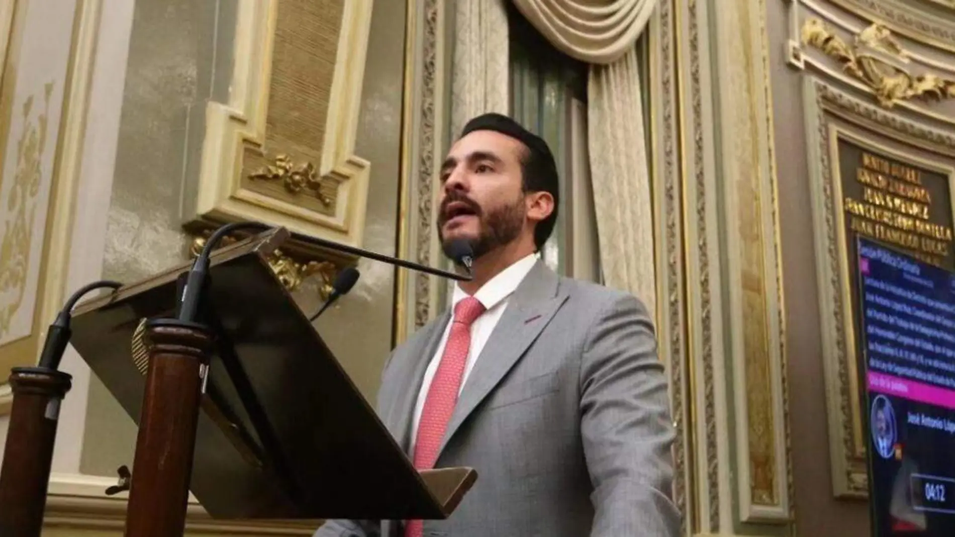 Antonio López Ruiz consideró que la reunión que tuvieron sus compañeros de coalición con el empresario José Chedraui Budibes símbolo de que claudicaron